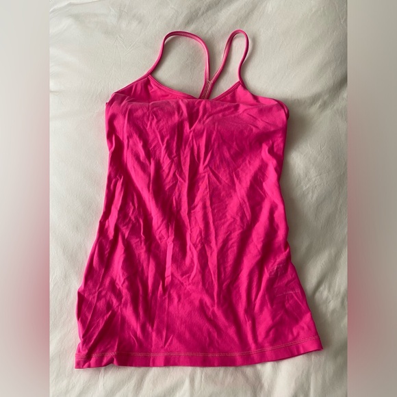 Lululemon workout tank - Picture 1 of 3